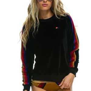 Black velvet classic sweatshirt. Only worn once!